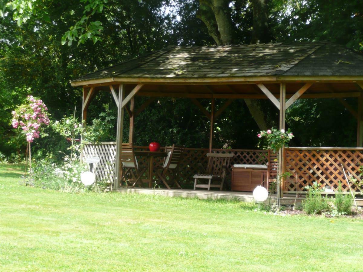 B&B Dinan La Priquetais Trevron Luaran gambar
